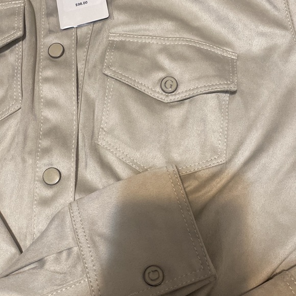 Guess button down - Picture 3 of 5